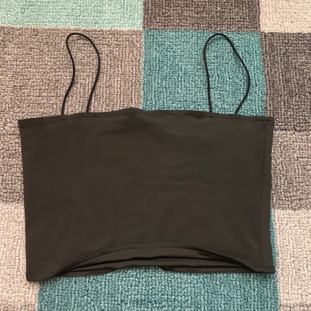 Black Zaful cropped tank